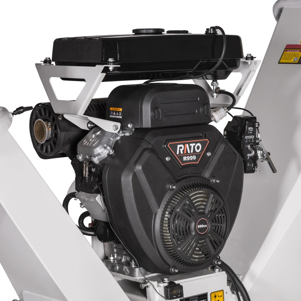 Benzínový štěpkovač LUMAG RAMBO V2 – dvouválec 999 cm³, 24,5 kW