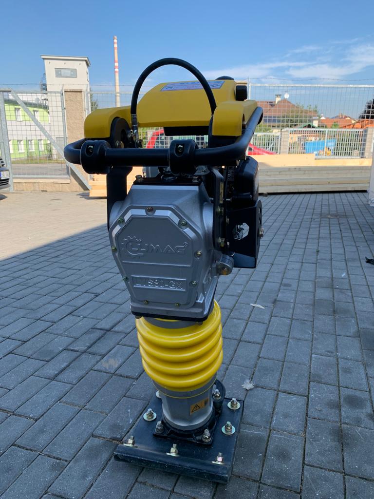 Vibrační pěch Lumag LVS 80 - GX Honda motor